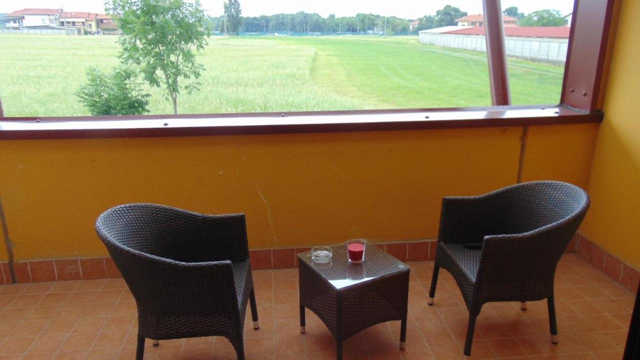 Turin Airport Hotel & Residence San Francesco al Campo Kültér fotó