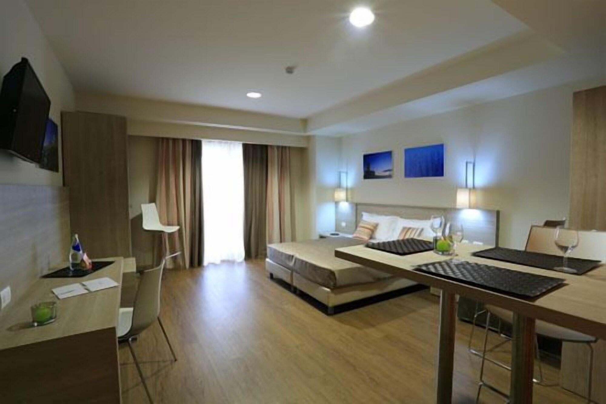 Turin Airport Hotel & Residence San Francesco al Campo Kültér fotó